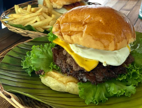 Smashburger served in the restaurant at Lokal Hotels Dauin